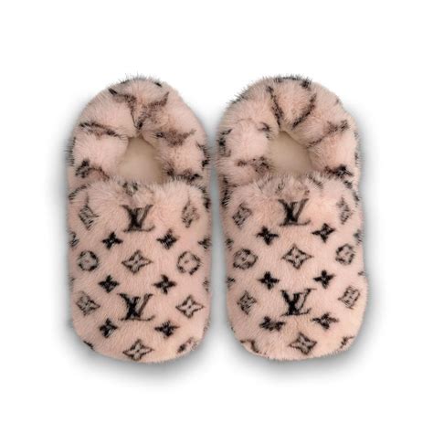 louis vuitton dreamy slippers|Louis Vuitton slippers 2020.